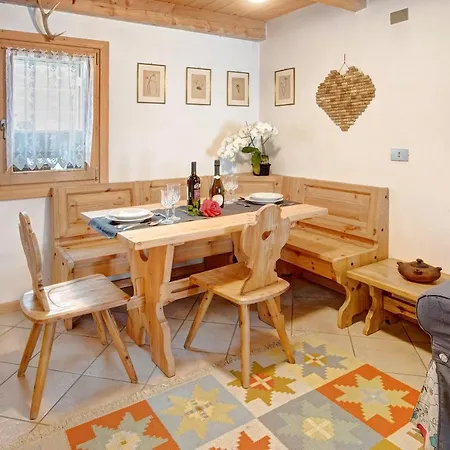 Taulain Gotrosio Apartamento *